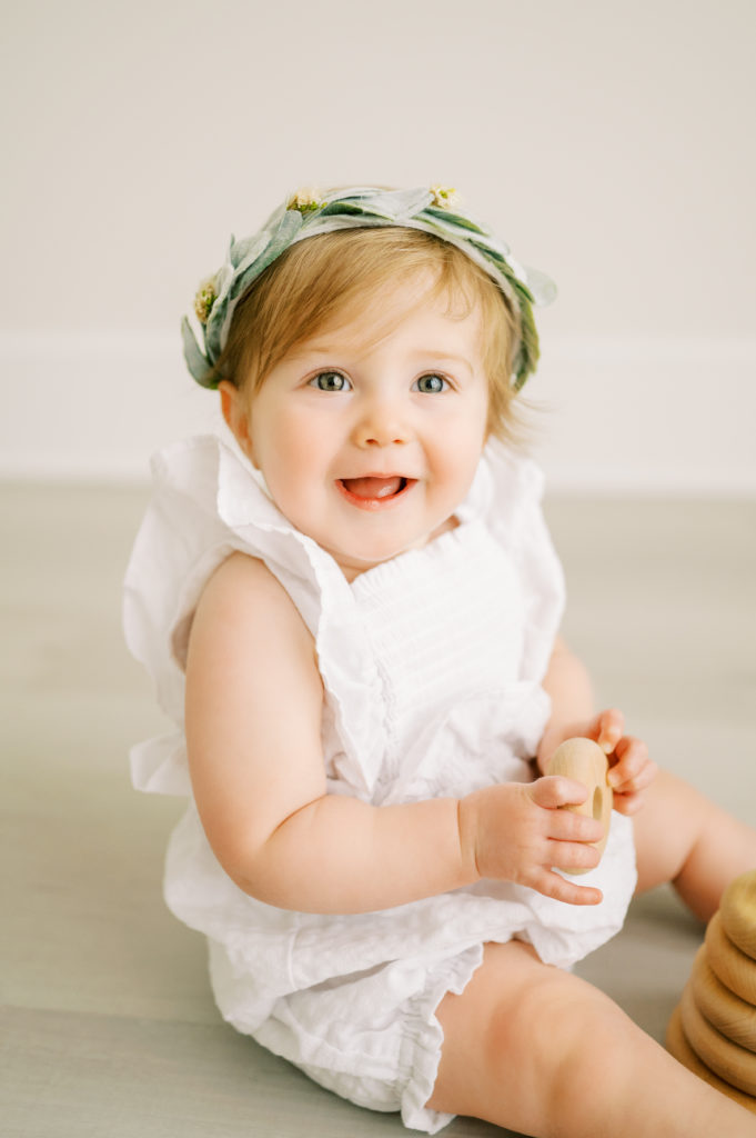 Choosing Outfits for Your Baby's Photo Session